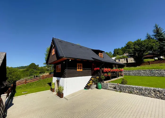Traditional Deer Cabin With Sauna
