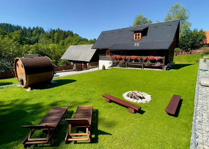 Traditional Deer Cabin With Sauna